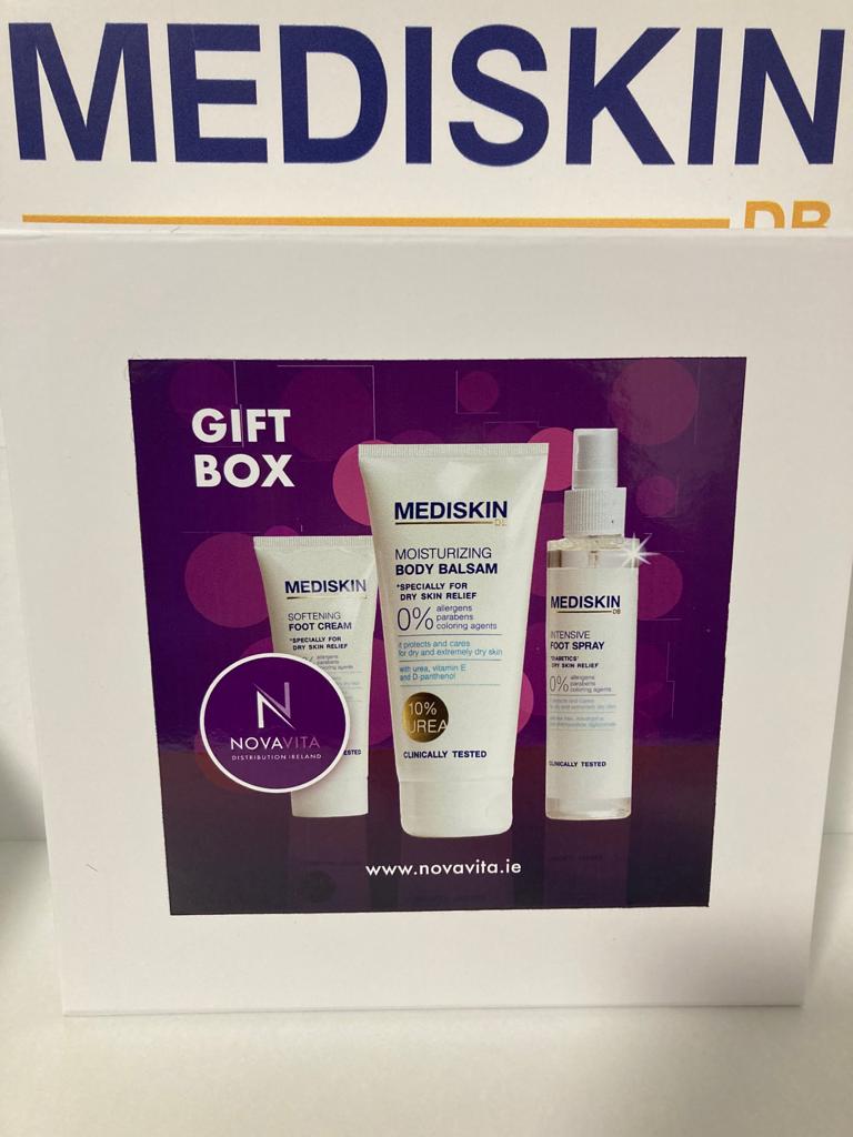 skincare gift set for men and women